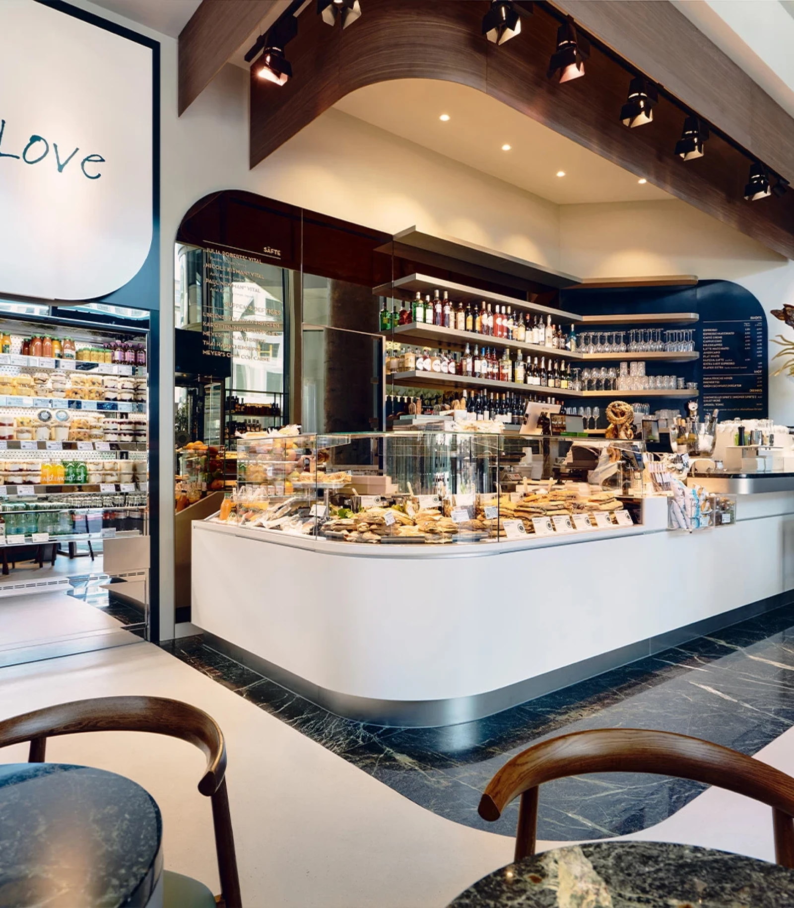 meyer_deli_interior_01.webp